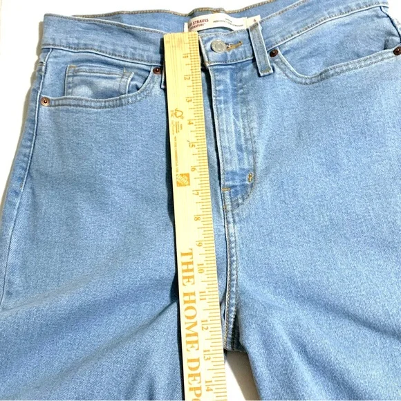 LEVI'S Heritage High Rise Loose Straight Leg Zip Fly Jeans Sz 8 Light Wash - Picture 10 of 15